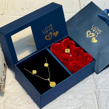 New Classic Set - Image 2